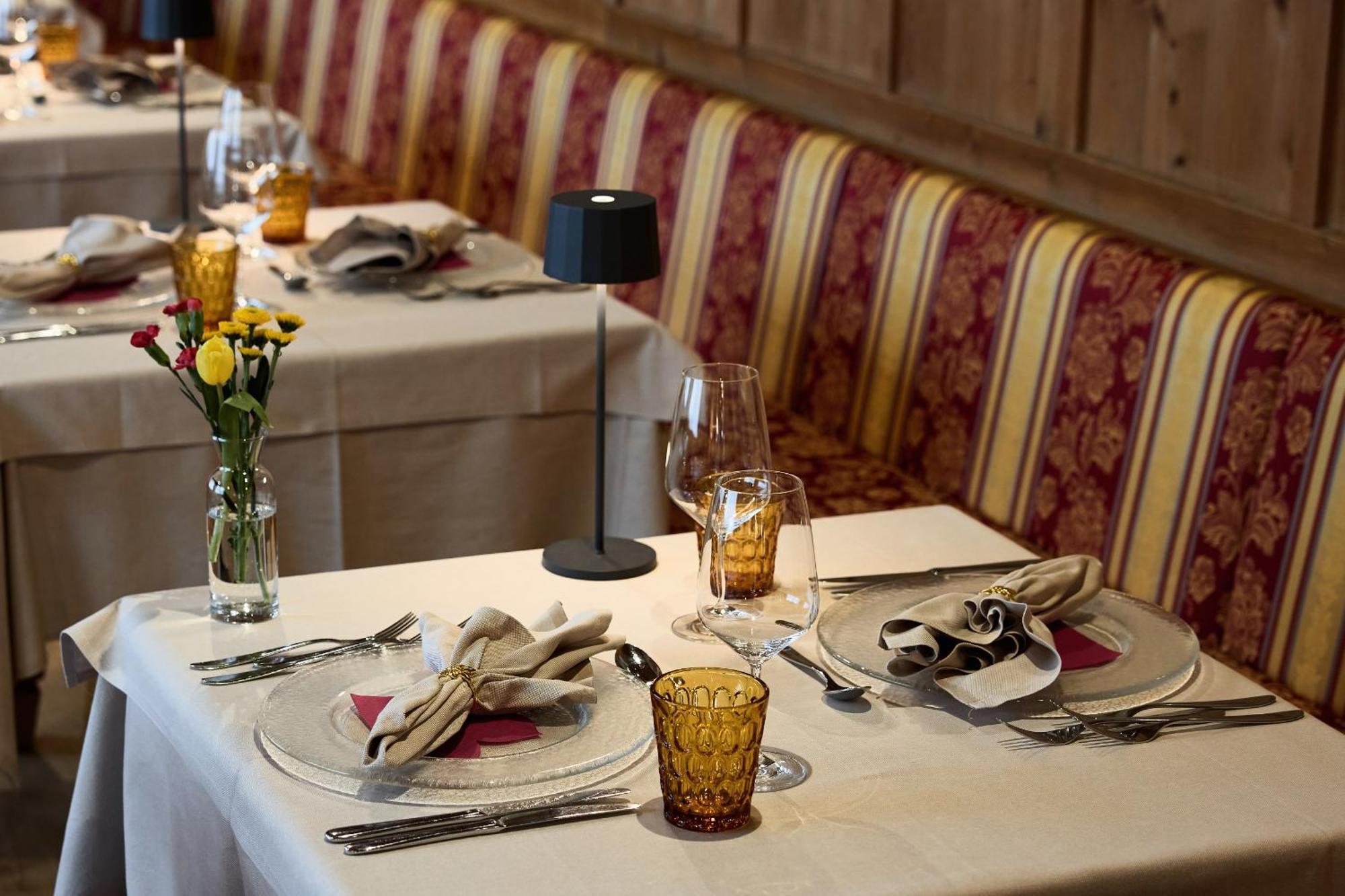 Dolomites Wellness Hotel Savoy ラ・ヴィッラ エクステリア 写真