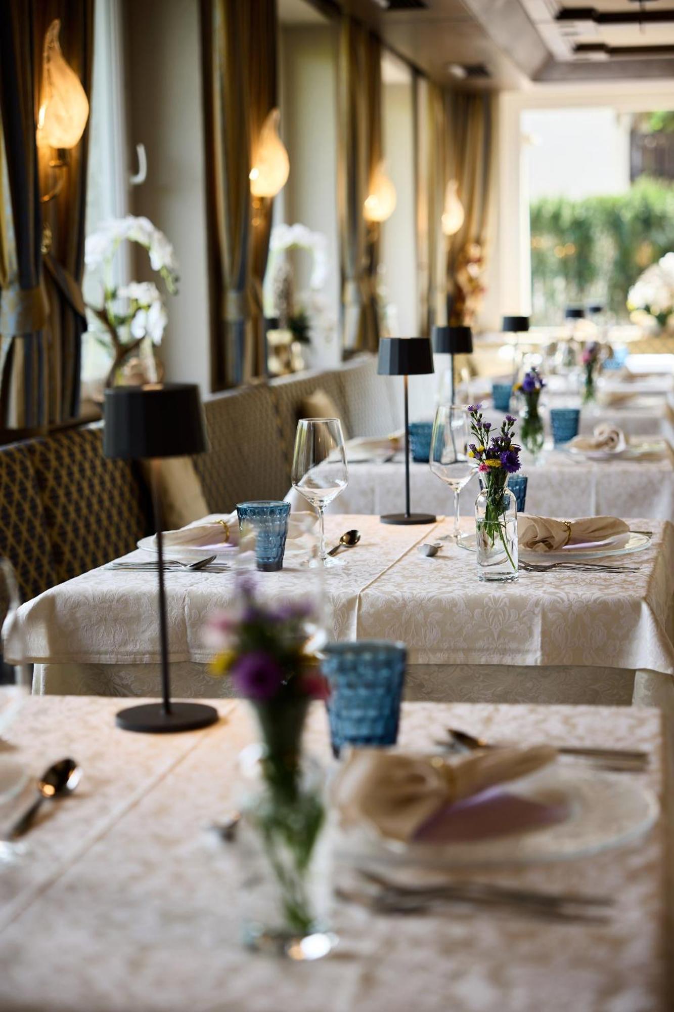 Dolomites Wellness Hotel Savoy ラ・ヴィッラ エクステリア 写真