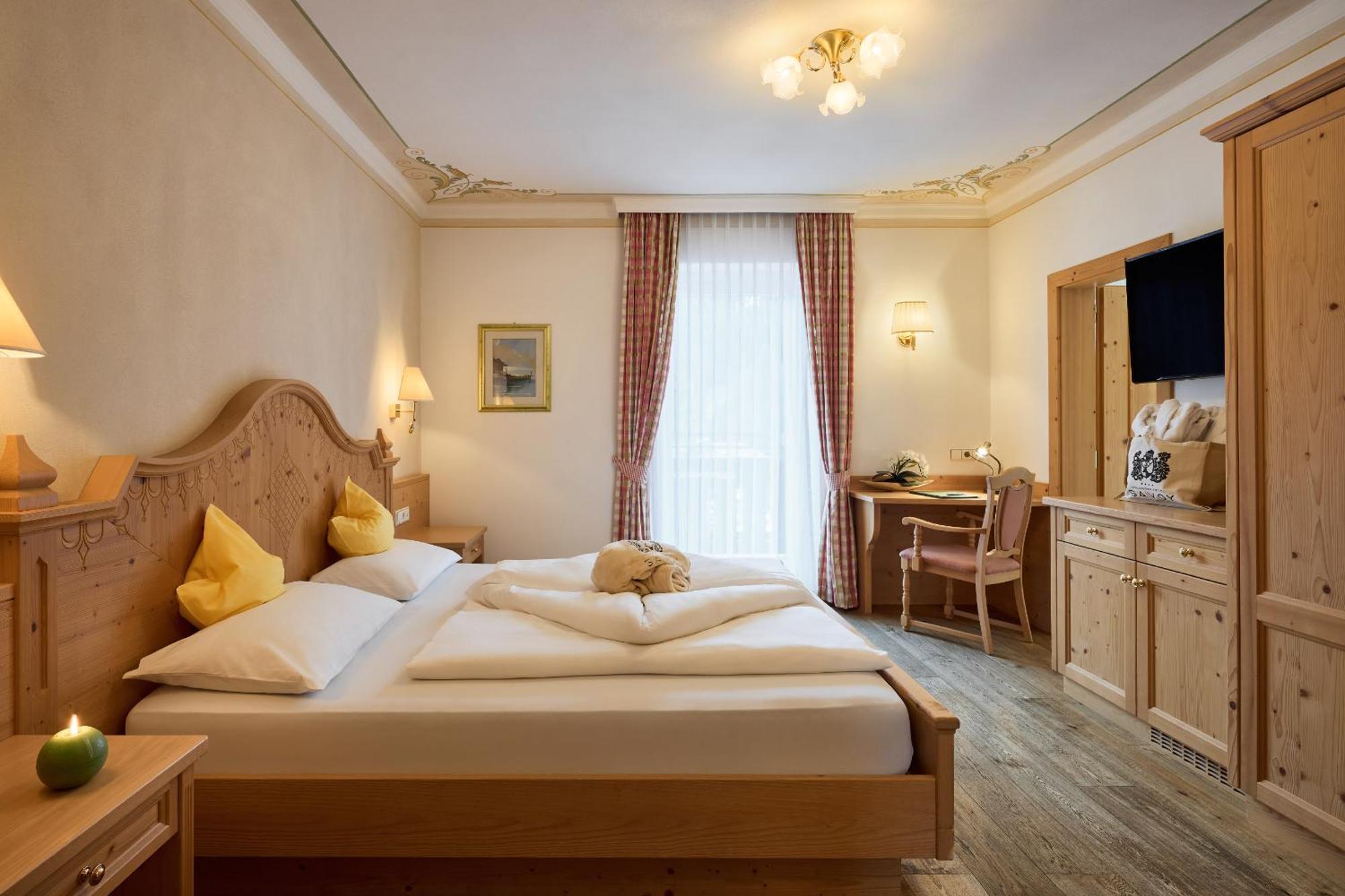 Dolomites Wellness Hotel Savoy ラ・ヴィッラ エクステリア 写真